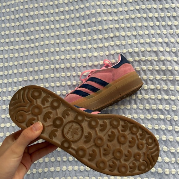 Adidas Women’s GAZELLE BOLD 'PINK GLOW GUM' platform shoe - Picture 7 of 12